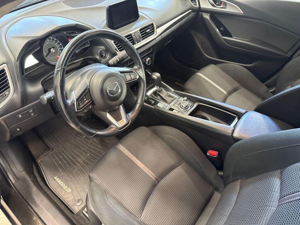 Mazda Mazda3 2018 Harmaa