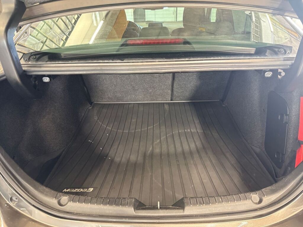 Mazda Mazda3 2018 Harmaa