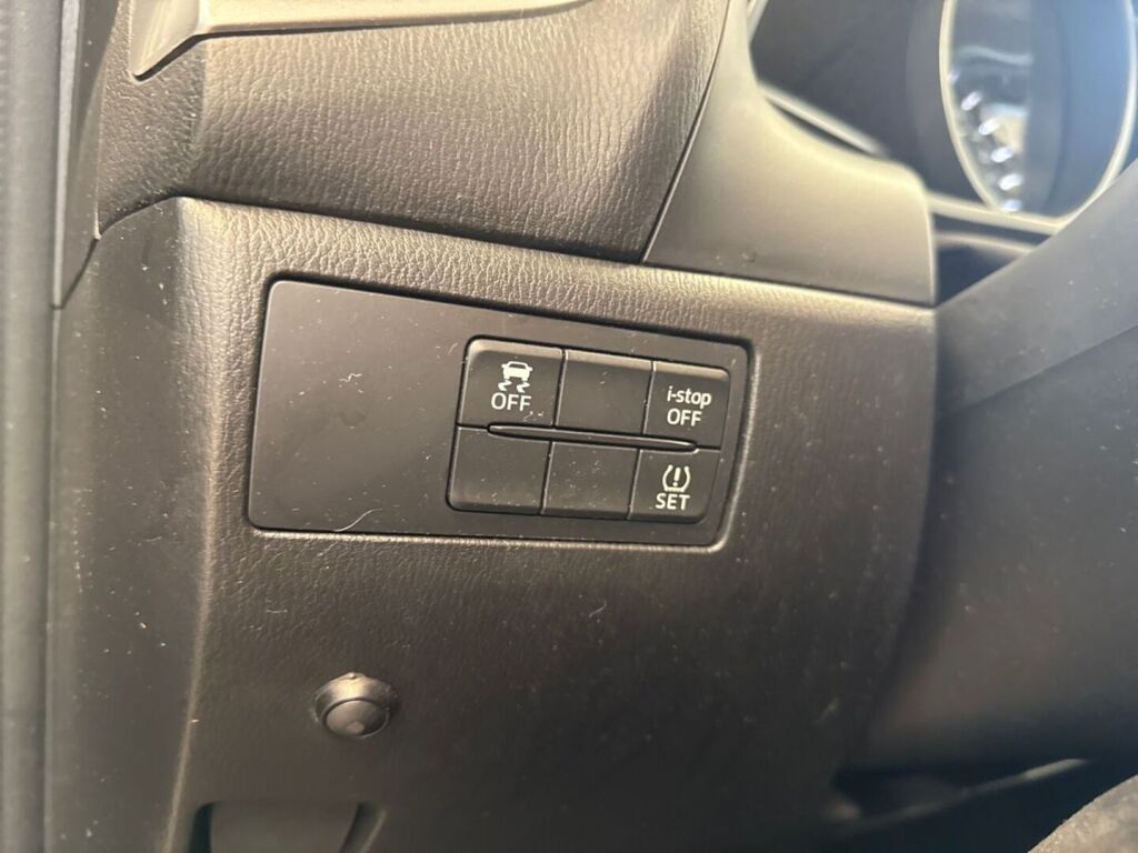 Mazda Mazda3 2018 Harmaa