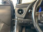 Toyota Auris 2017 Sininen