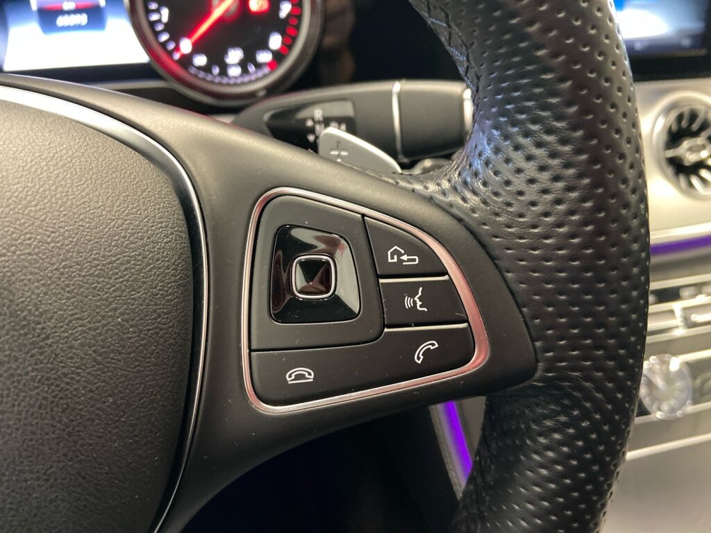 Mercedes-Benz E 2017 Valkoinen