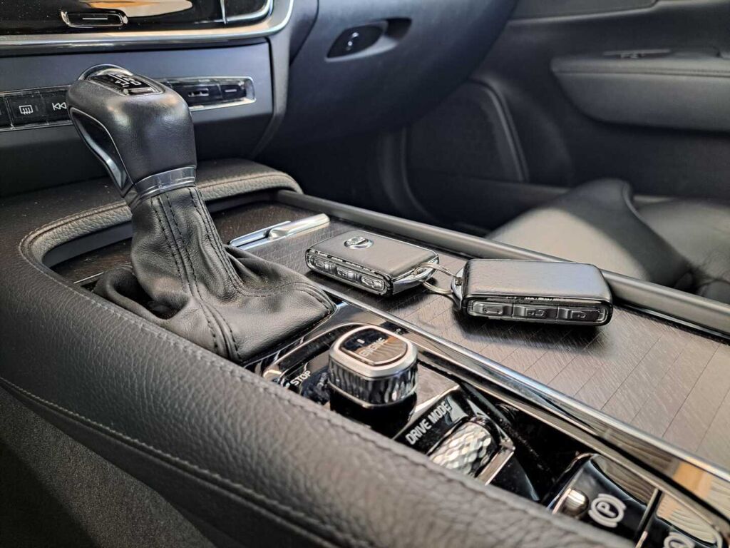 Volvo V90 Cross Country 2017 Sininen