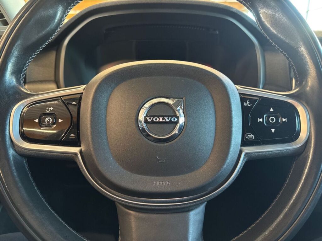Volvo V90 Cross Country 2017 Sininen