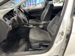 Volkswagen Golf 2017 Valkoinen