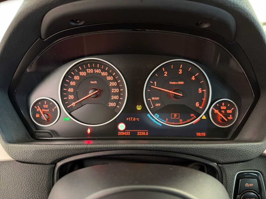 BMW 420 2015 Musta
