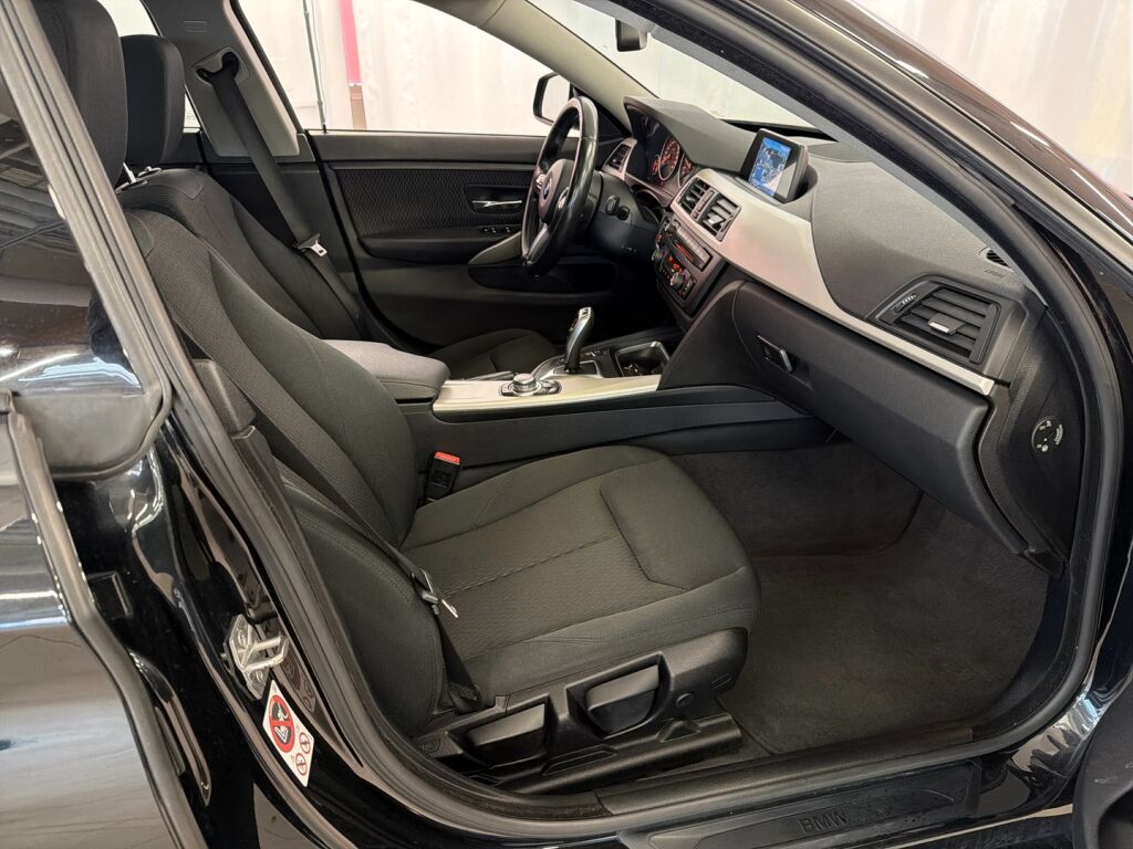 BMW 420 2015 Musta