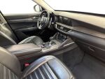 Alfa Romeo Stelvio 2017 Valkoinen