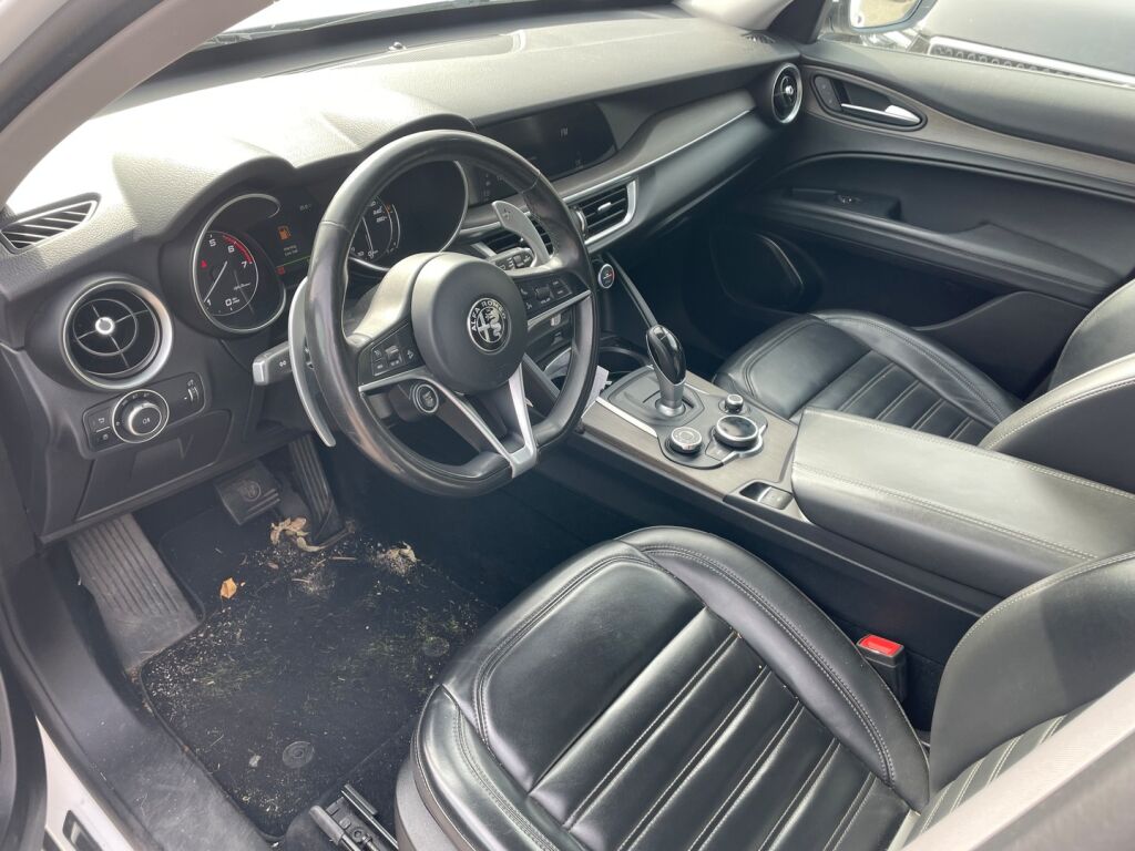 Alfa Romeo Stelvio 2017 Valkoinen