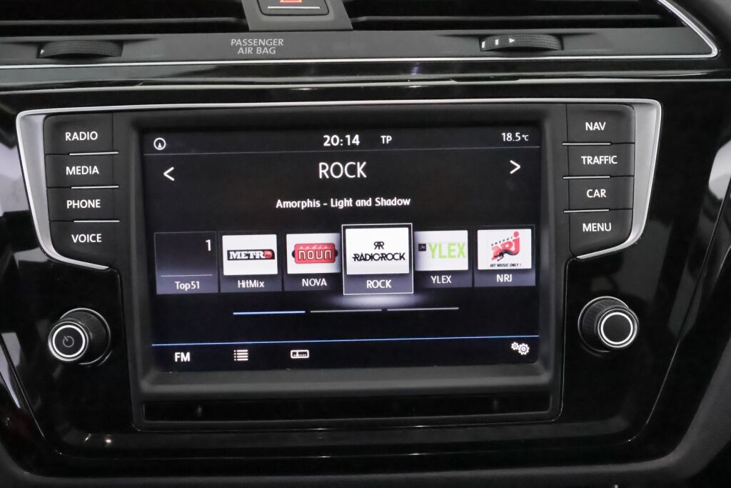 Volkswagen Touran 2017 Valkoinen