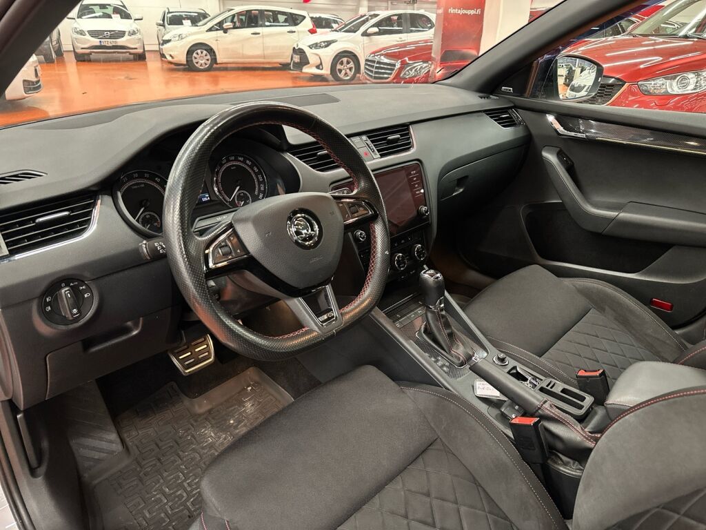 Skoda Octavia 2018 Valkoinen