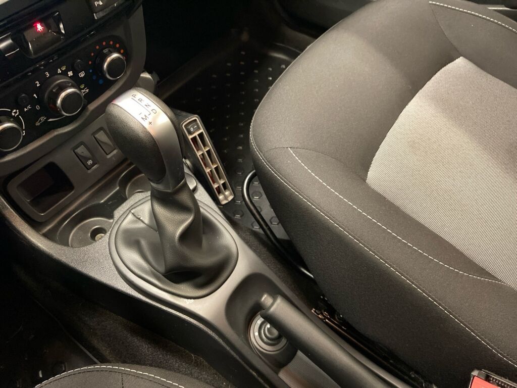 Dacia Duster 2017 Ruskea (beige)