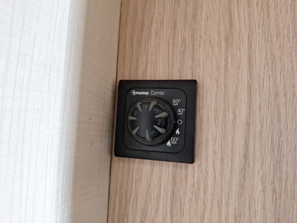 Sunlight T64 2018 Valkoinen