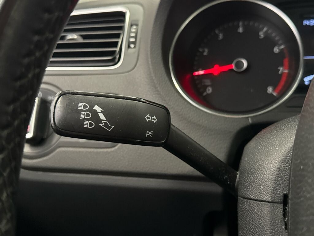 Volkswagen Polo 2017 Sininen