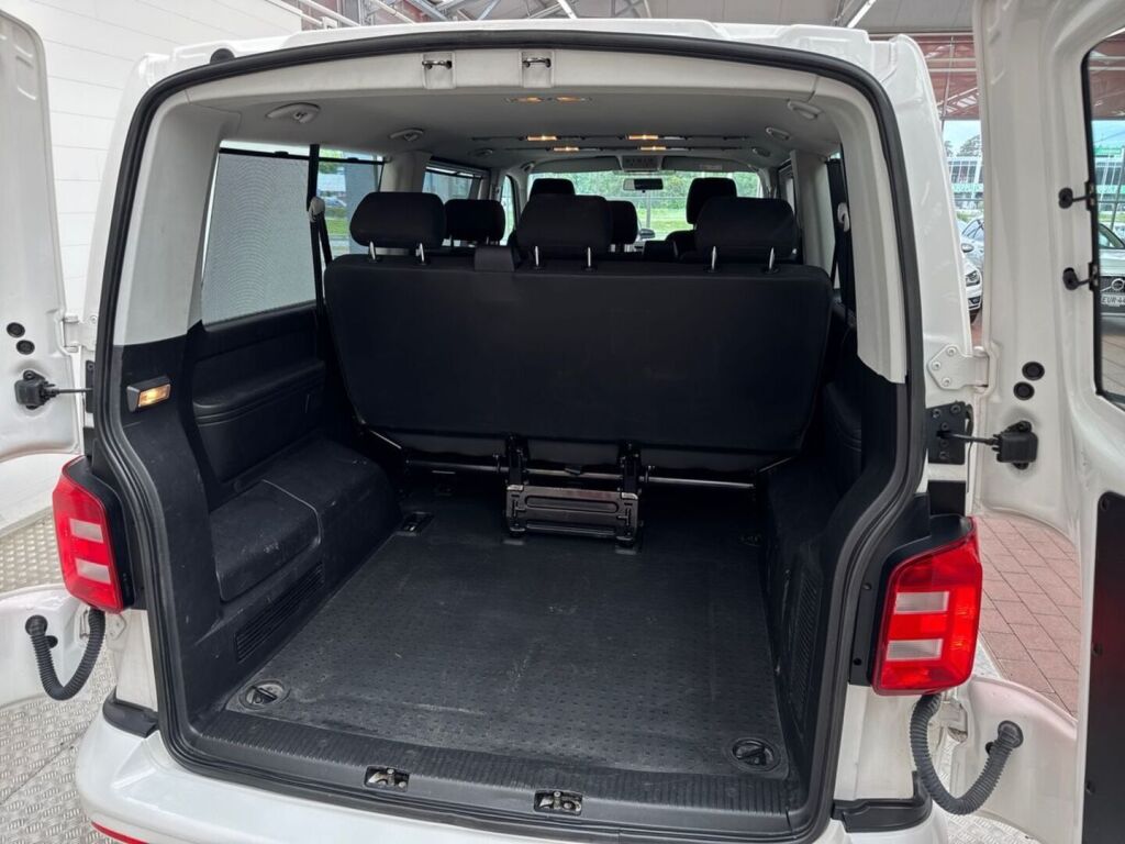 Volkswagen Caravelle 2017 Valkoinen