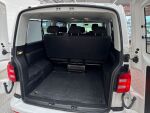 Volkswagen Caravelle 2017 Valkoinen