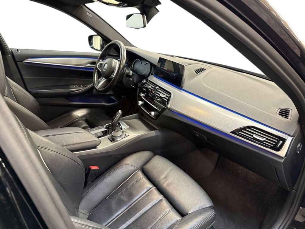 BMW 530 2017 Musta
