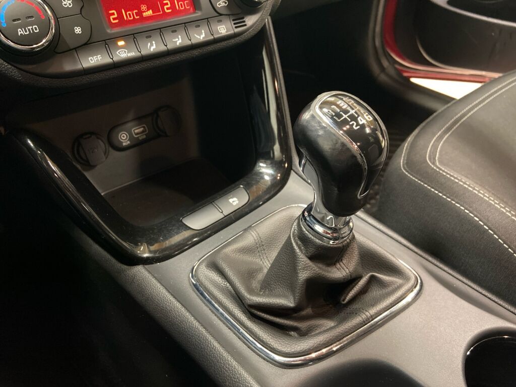 Kia Ceed 2017 Punainen