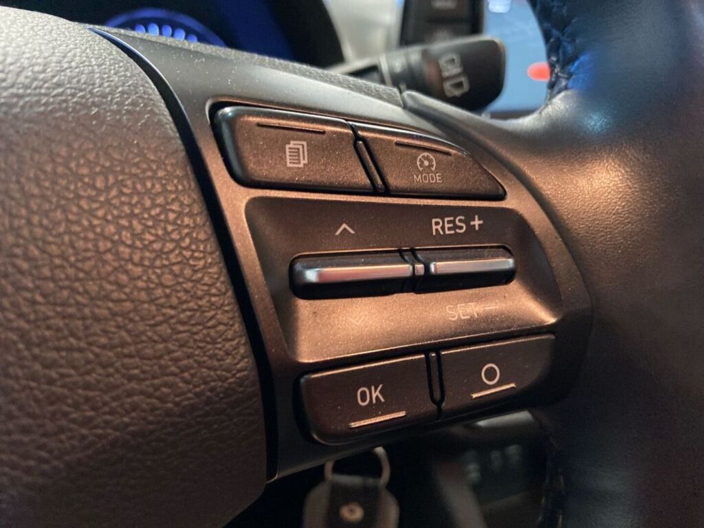 Hyundai i30 5d 2017 Valkoinen