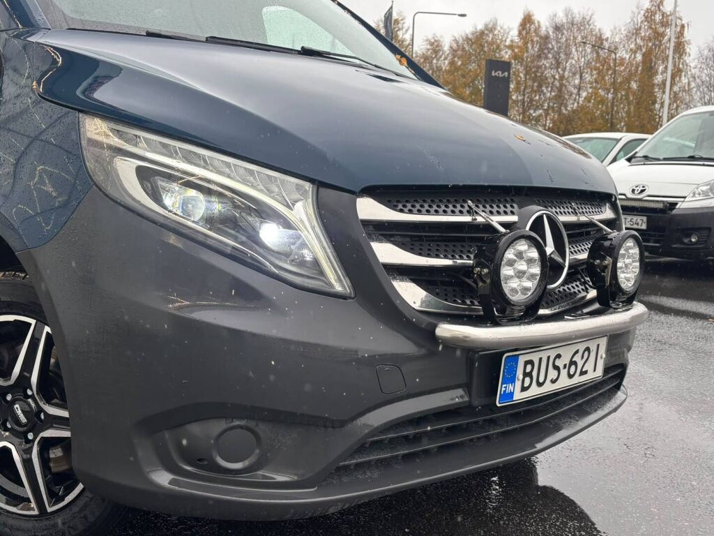 Mercedes-Benz Vito 2017 Sininen