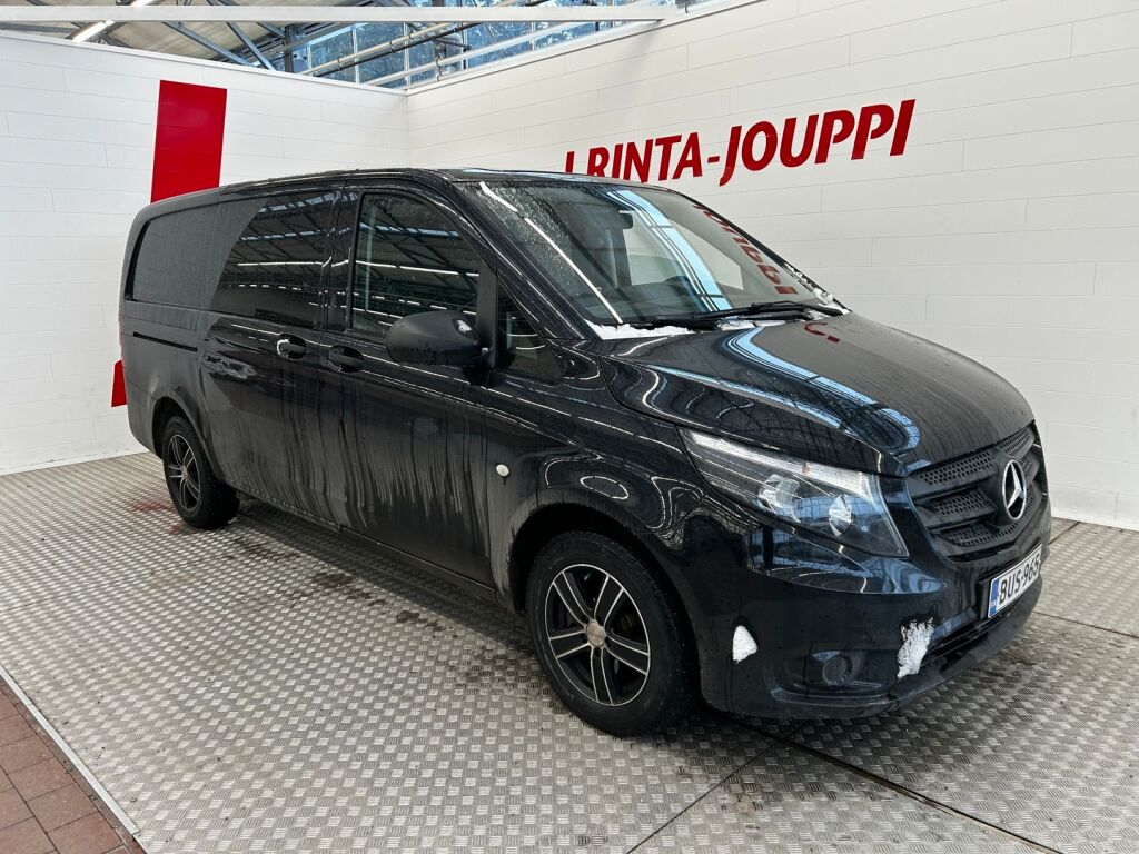 Mercedes-Benz Vito 2017 Musta