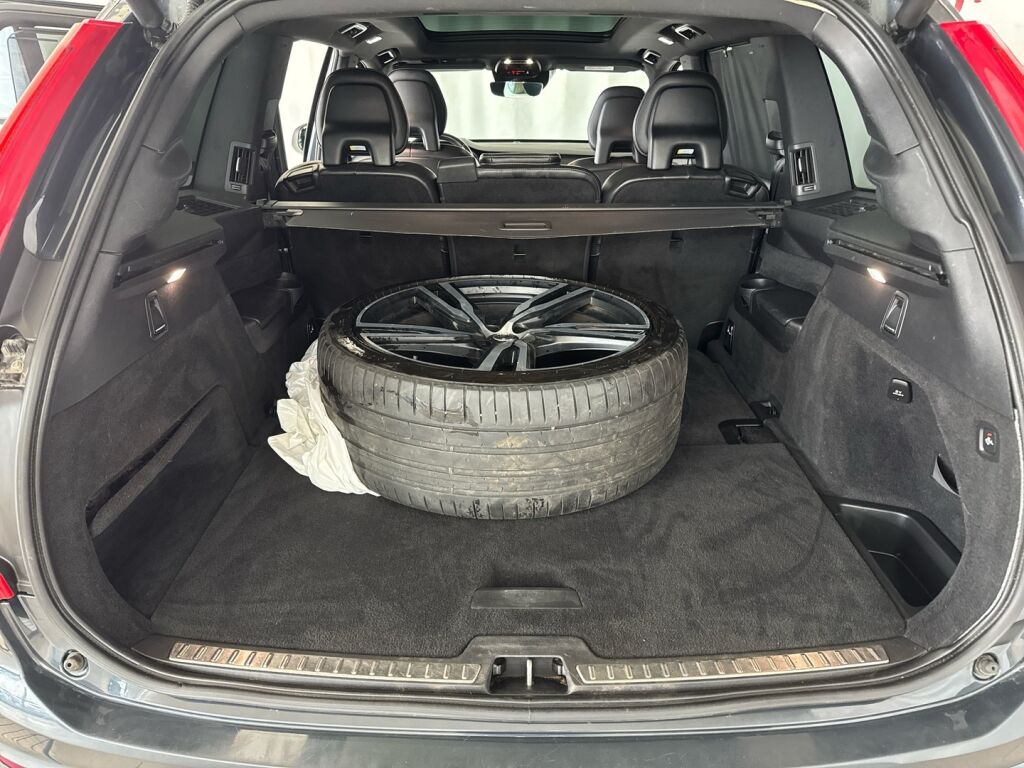 Volvo XC90 2017 Harmaa