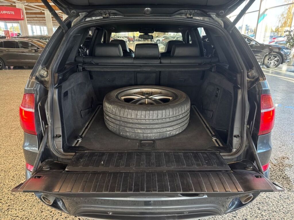 BMW X5 2010 Hopea