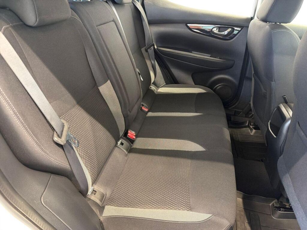 Nissan Qashqai 2018 Valkoinen