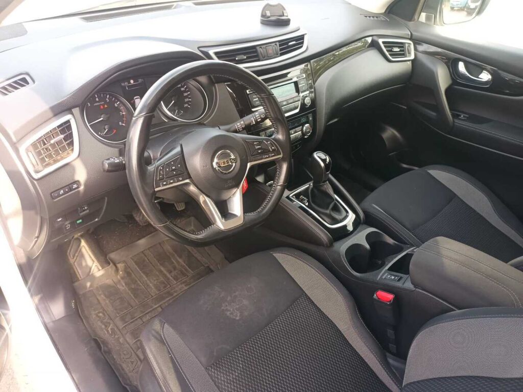Nissan Qashqai 2018 Valkoinen