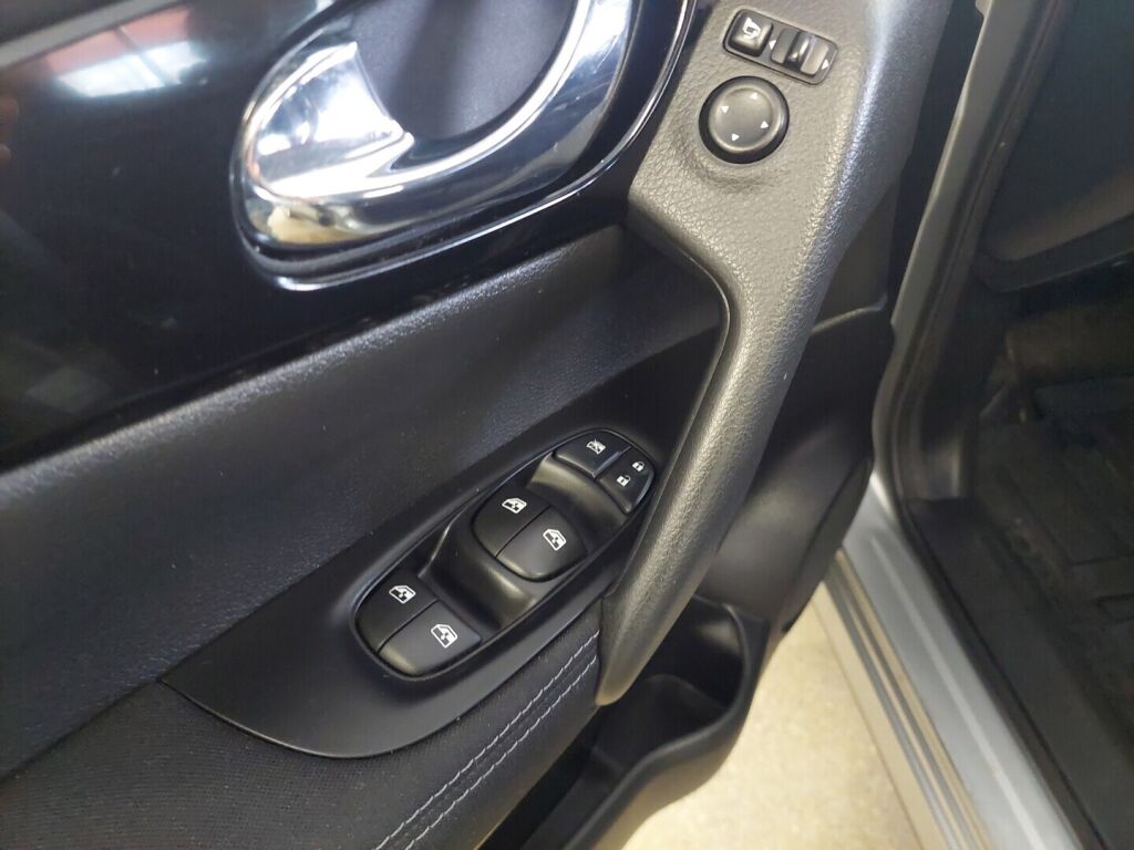 Nissan Qashqai 2018 Hopea