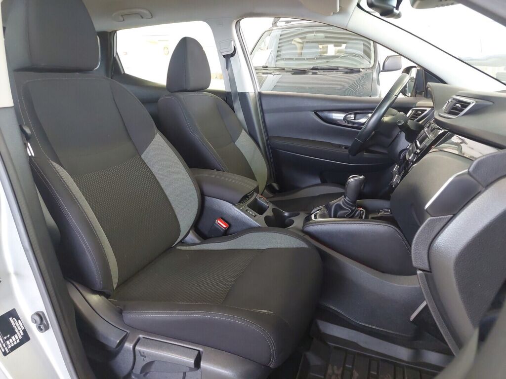 Nissan Qashqai 2018 Hopea