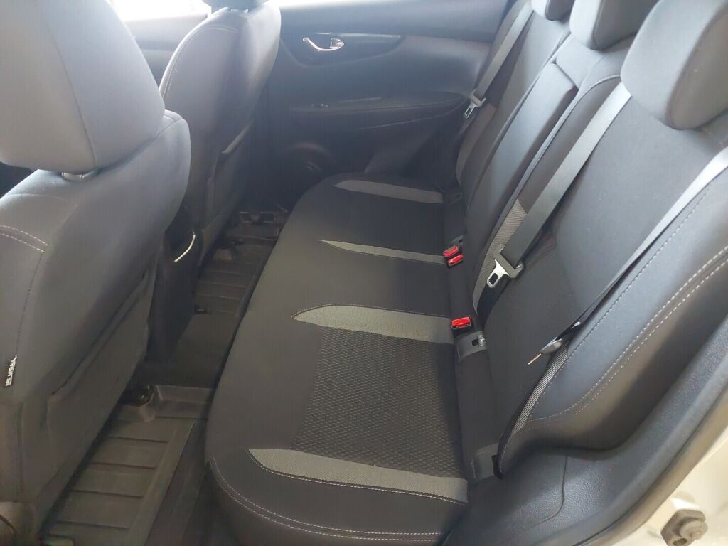 Nissan Qashqai 2018 Hopea