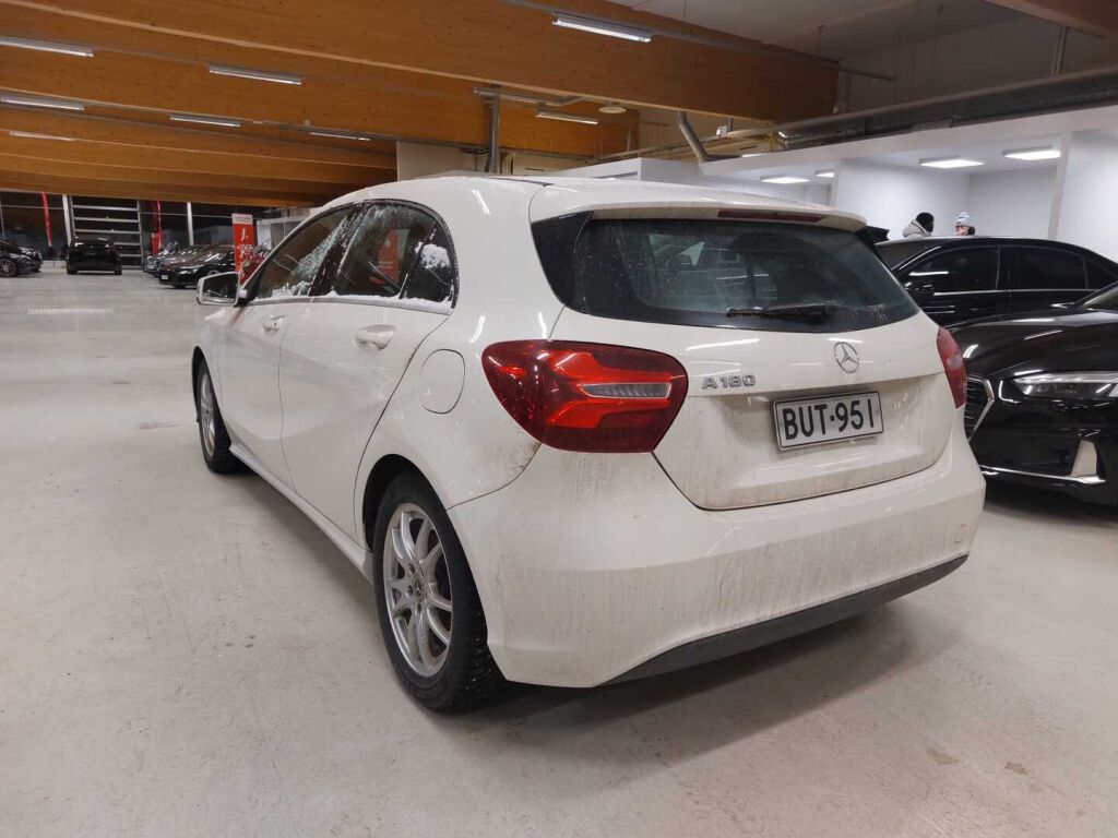 Mercedes-Benz A 2018 Valkoinen
