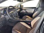Toyota Avensis 2018 Musta
