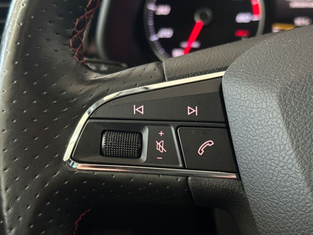 Seat Leon ST 2018 Musta
