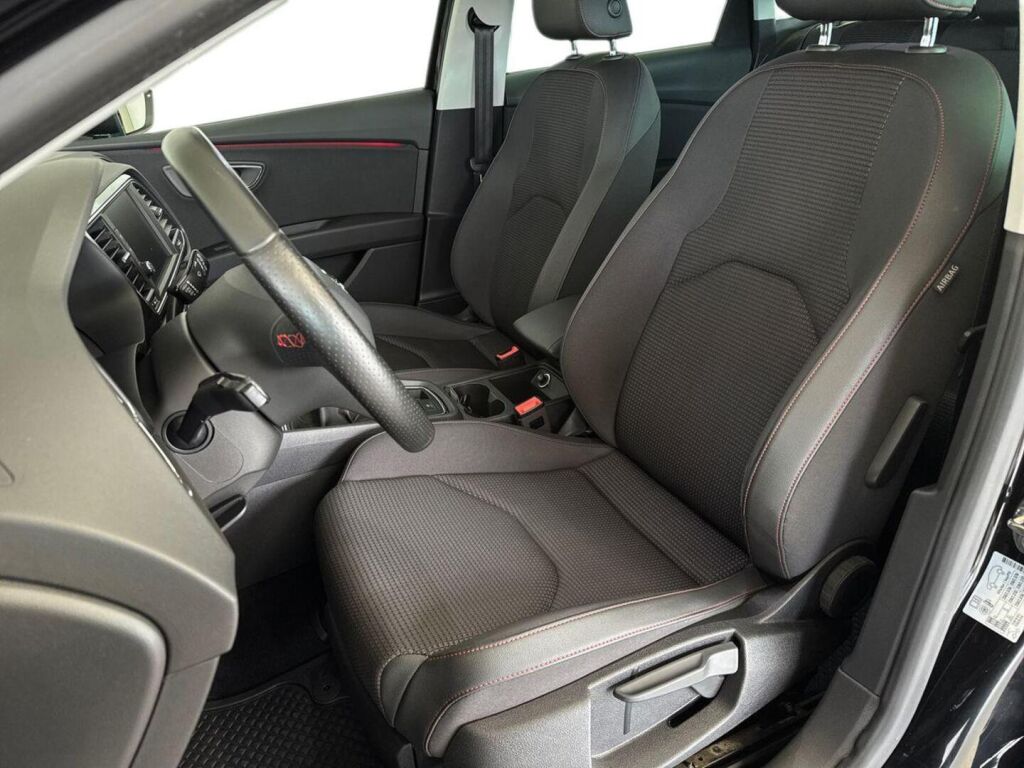 Seat Leon ST 2018 Musta