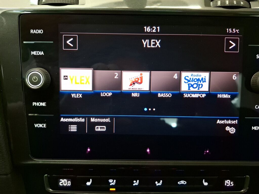 Volkswagen Golf 2017 Valkoinen