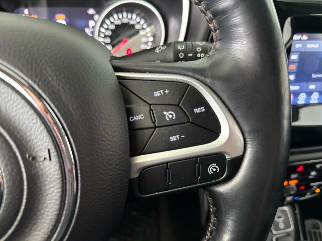 Jeep Compass 2018 Musta