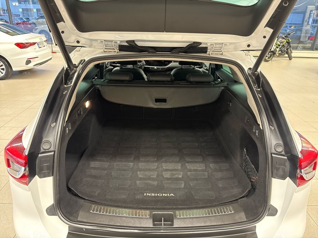 Opel Insignia 2018 Valkoinen