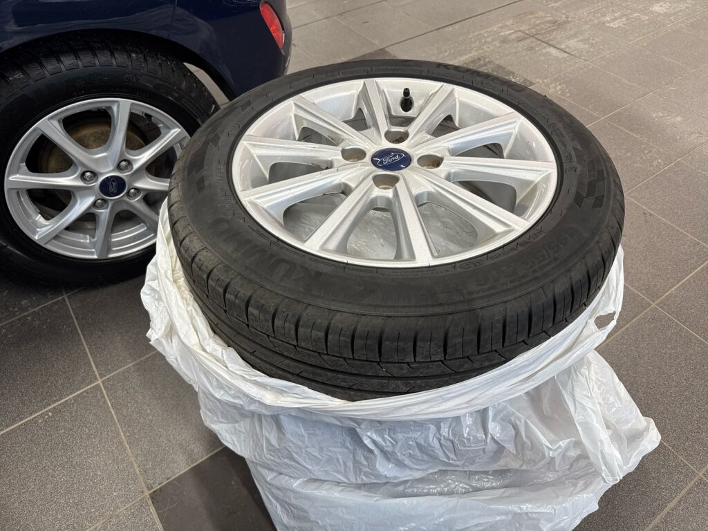 Ford Fiesta 2017 Sininen