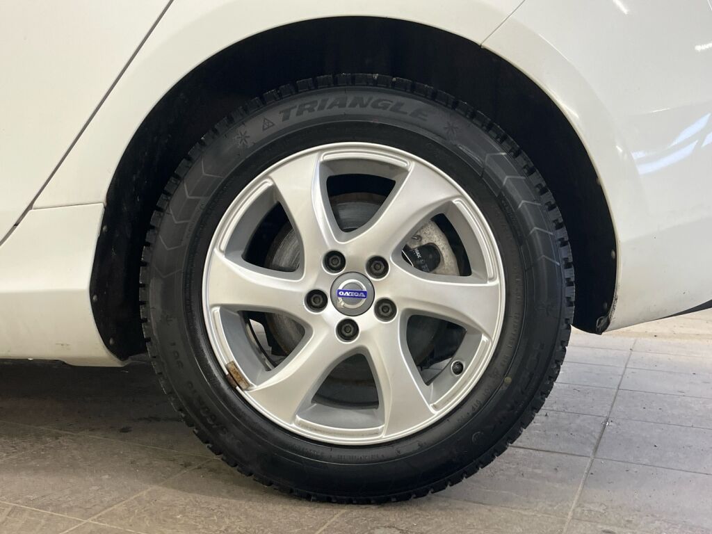 Volvo V40 2013 Valkoinen