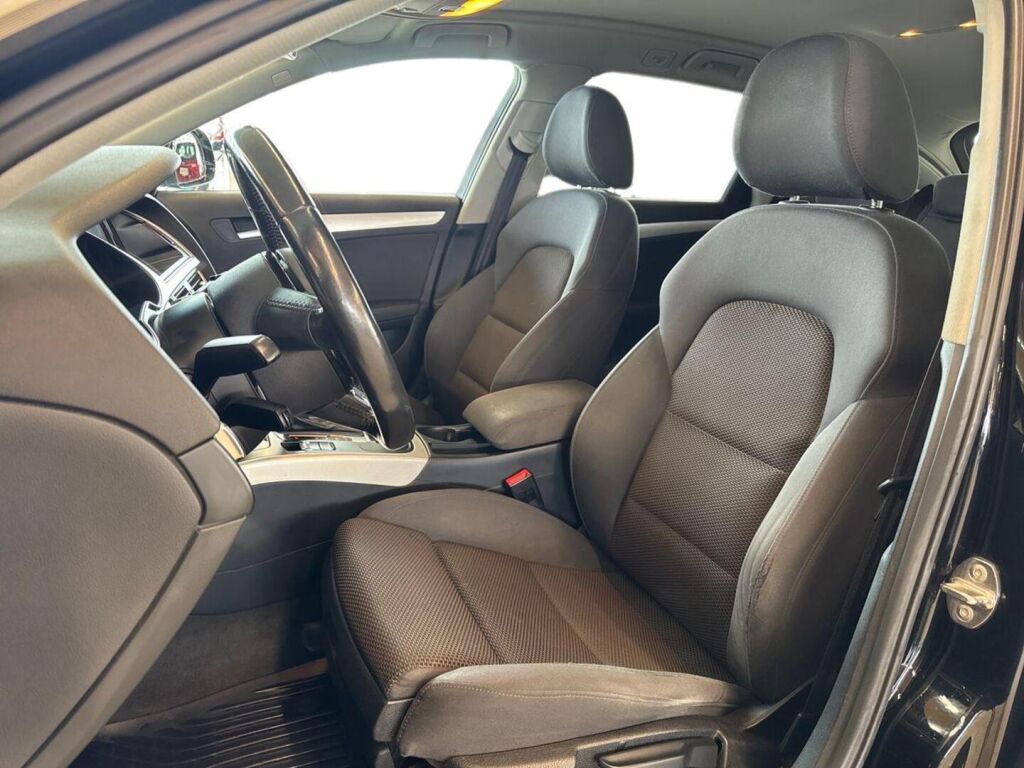 Audi A4 allroad quattro 2013 Musta