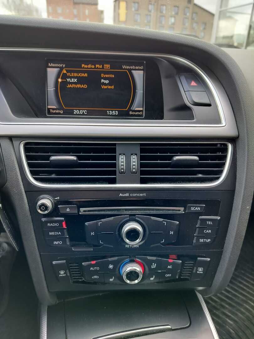 Audi A4 allroad quattro 2013 Musta