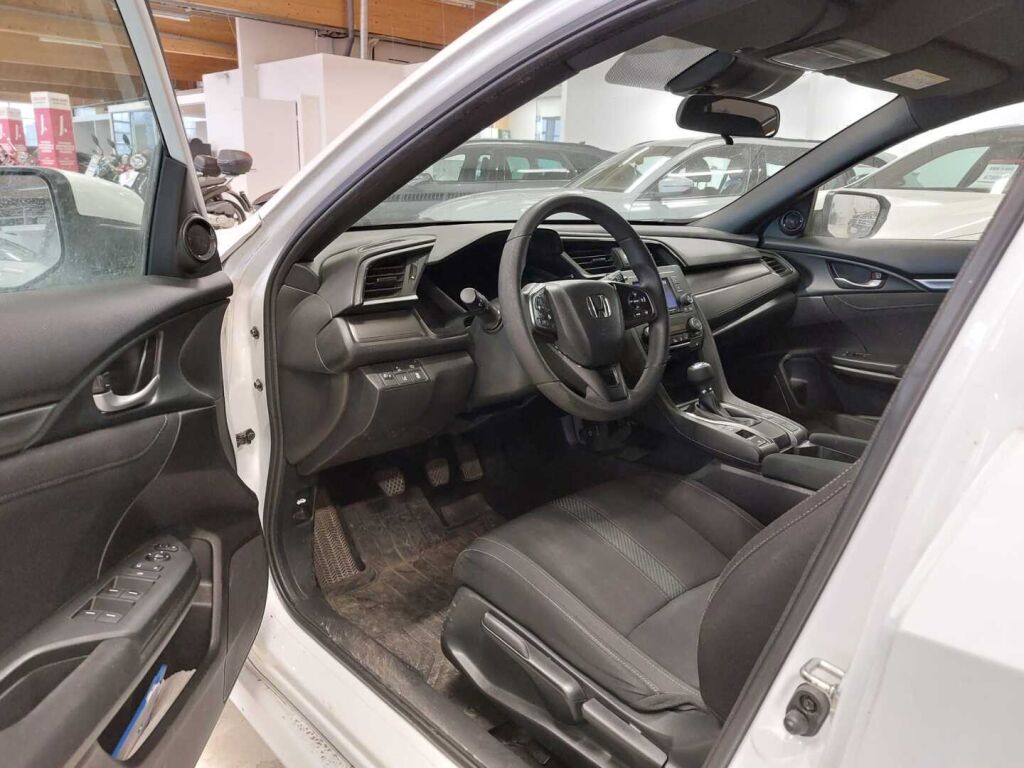 Honda Civic 2020 Valkoinen