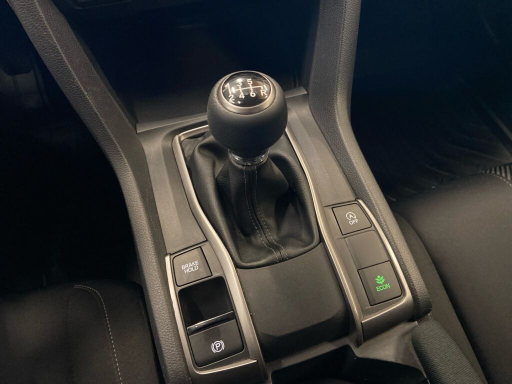 Honda Civic 2020 Valkoinen