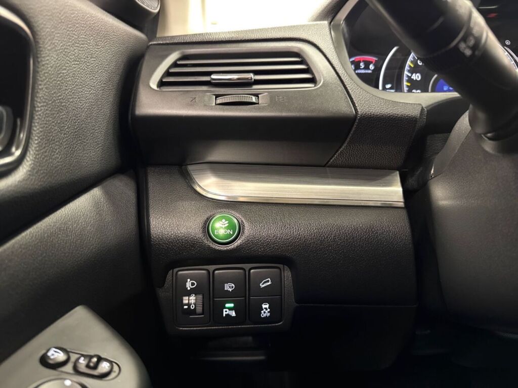 Honda CR-V 2018 Punainen