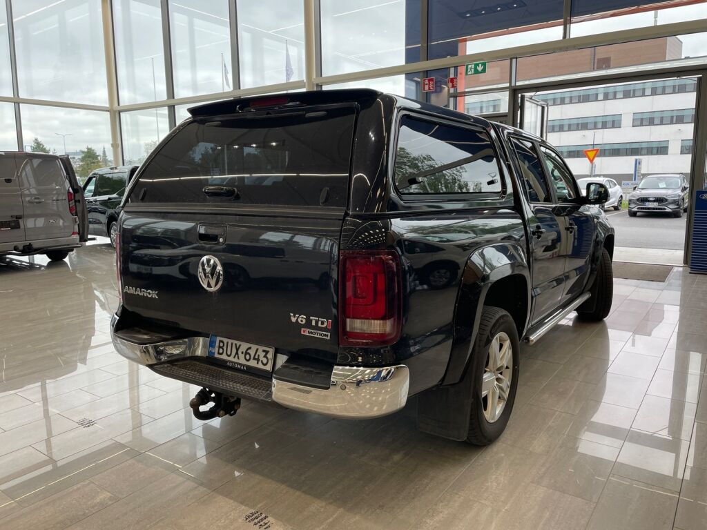 Volkswagen Amarok 2018 Musta