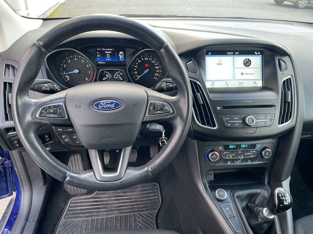 Ford Focus 2018 Sininen