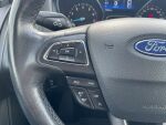 Ford Focus 2018 Sininen