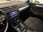 Skoda Superb 2018 Valkoinen