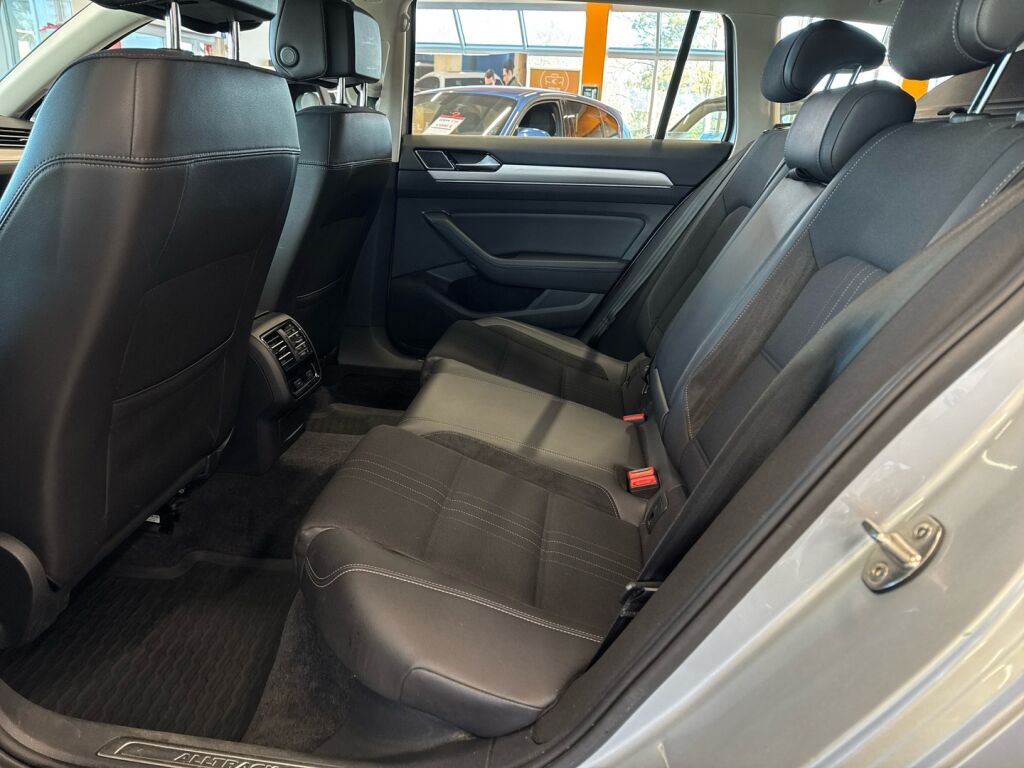 Volkswagen Passat 2016 Hopea